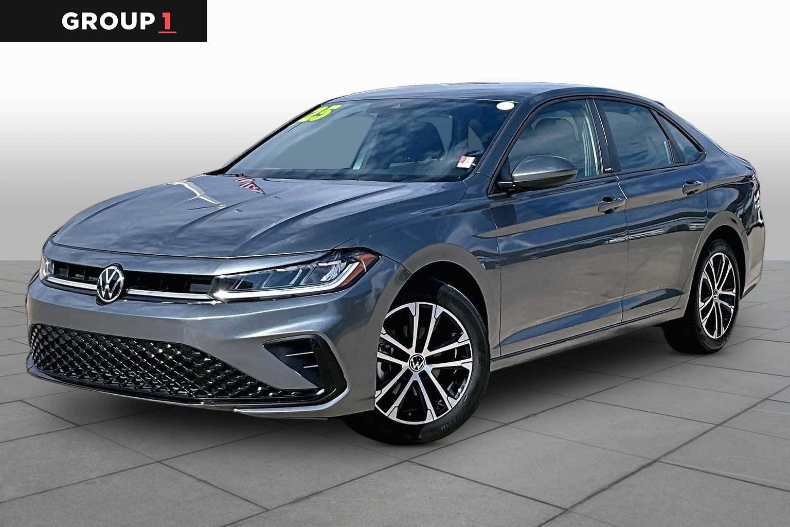 Used 2025 Volkswagen Jetta Sport FWD image 1