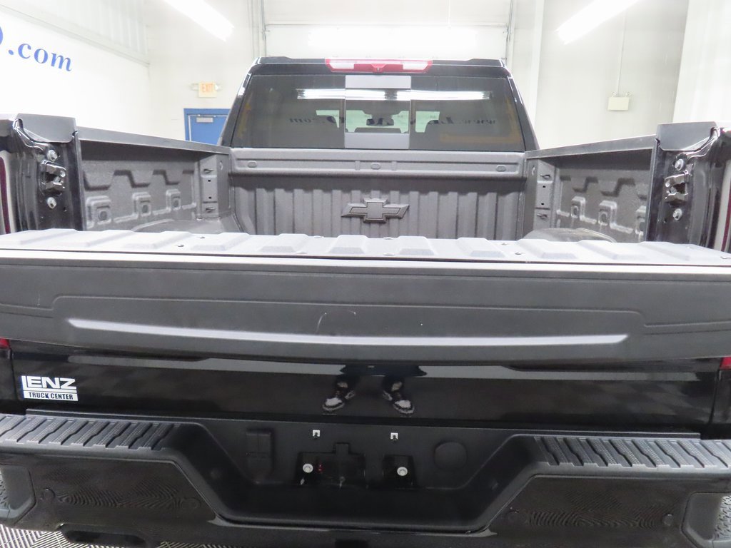 Used 2025 Chevrolet Silverado 1500 High Country w/ Midnight Edition image 40