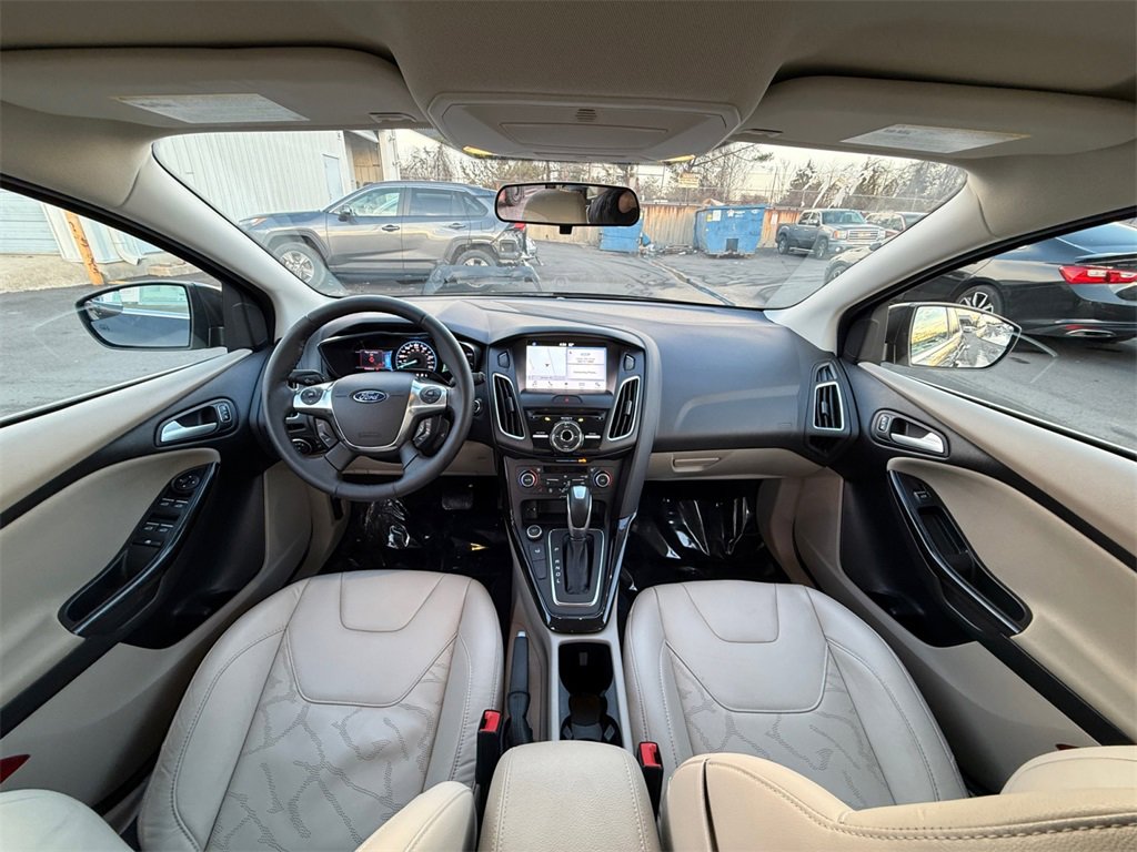 Used 2017 Ford Focus Electric Hatchback image 20