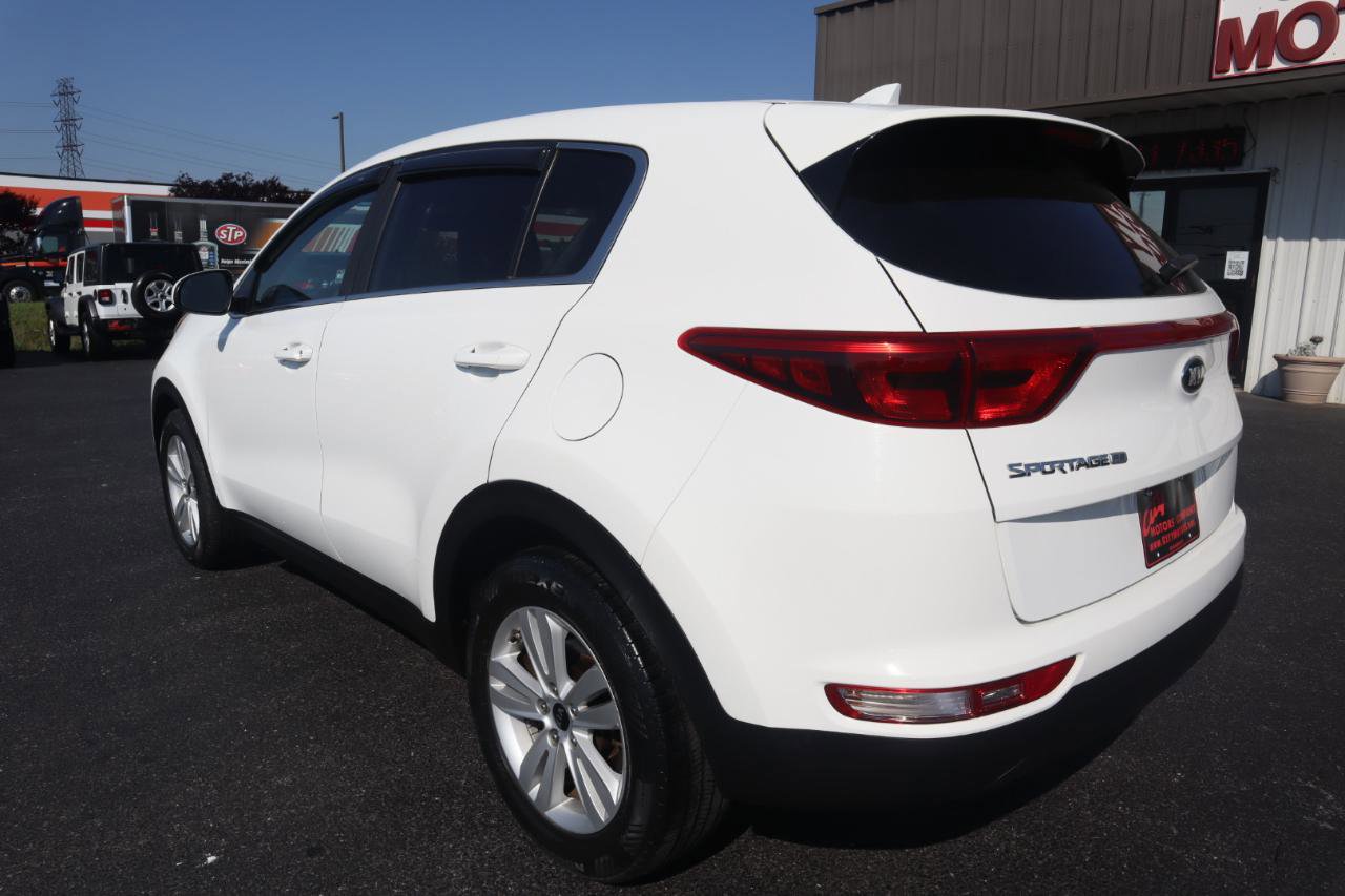 Used 2017 Kia Sportage LX FWD image 22