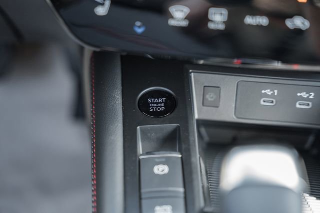 New 2026 Nissan Kicks SR w/ SR Premium Package image 27