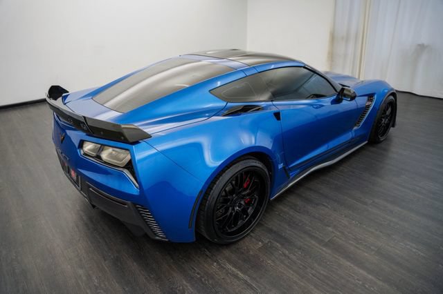 Used 2015 Chevrolet Corvette Z06 w/ 3LZ Preferred Equipment Group RWD image 10