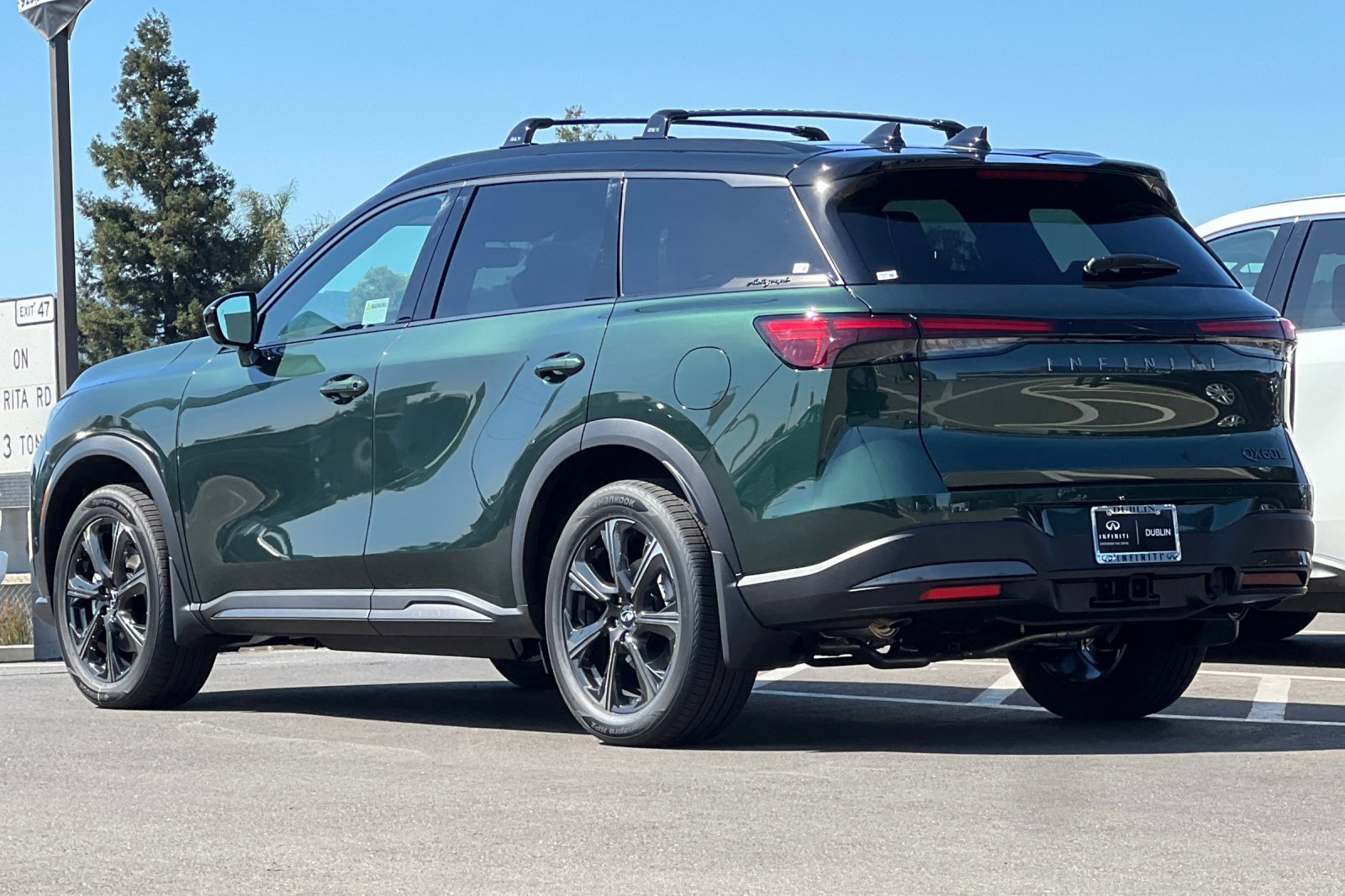 New 2026 INFINITI QX60 Autograph w/ Autograph Tech Package image 3