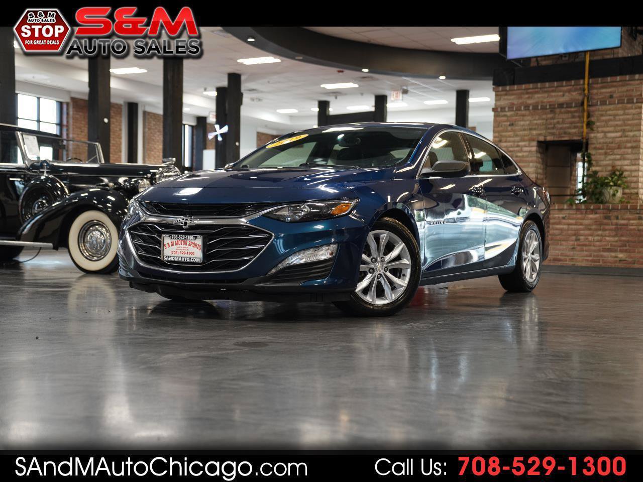 Used 2019 Chevrolet Malibu LT w/ Leather Package FWD image 1