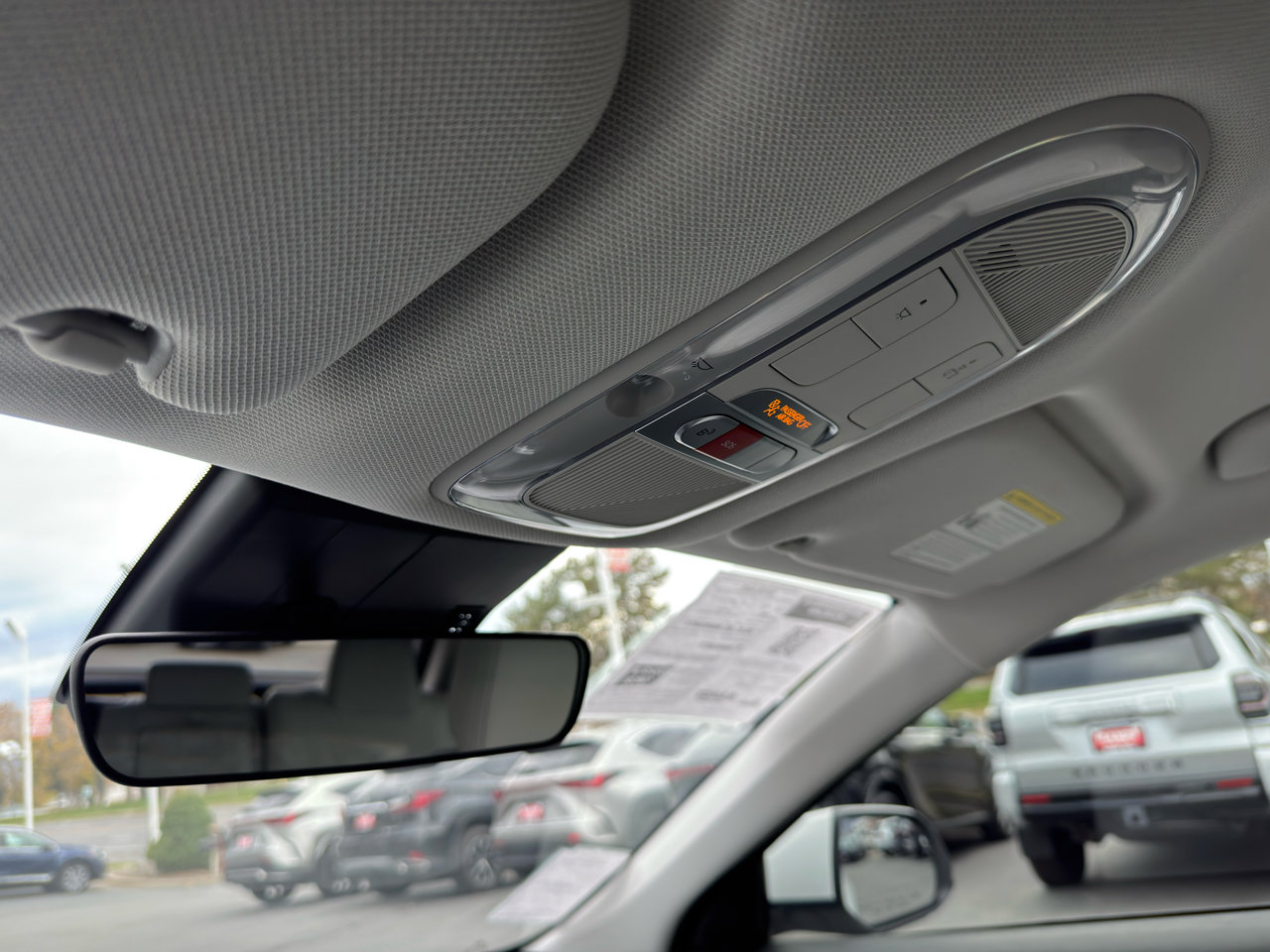 Used 2022 Hyundai Ioniq 5 SE image 17