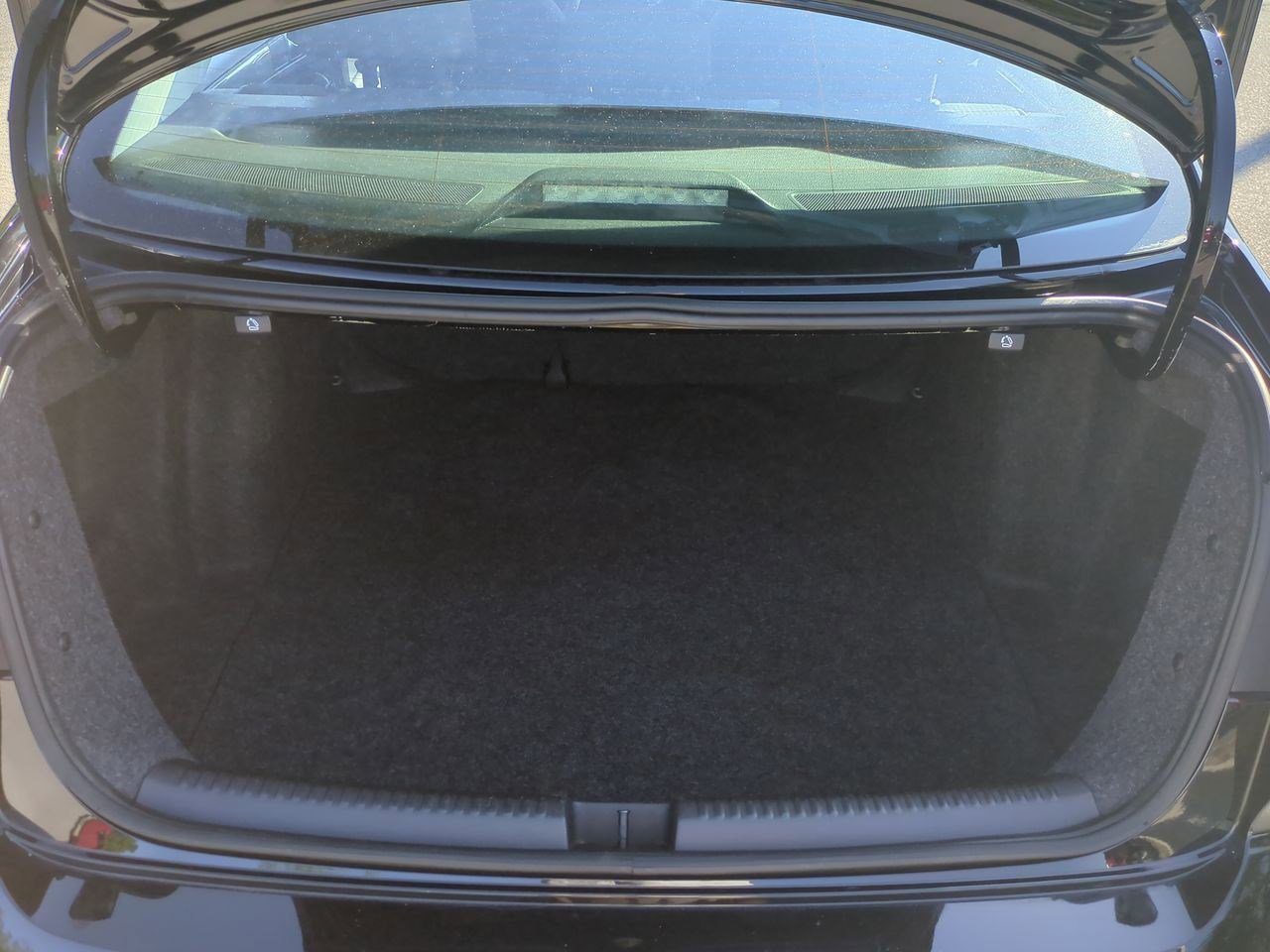 Used 2015 Volkswagen Jetta SE FWD image 31
