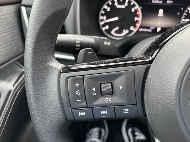 Used 2021 Nissan Rogue S image 15