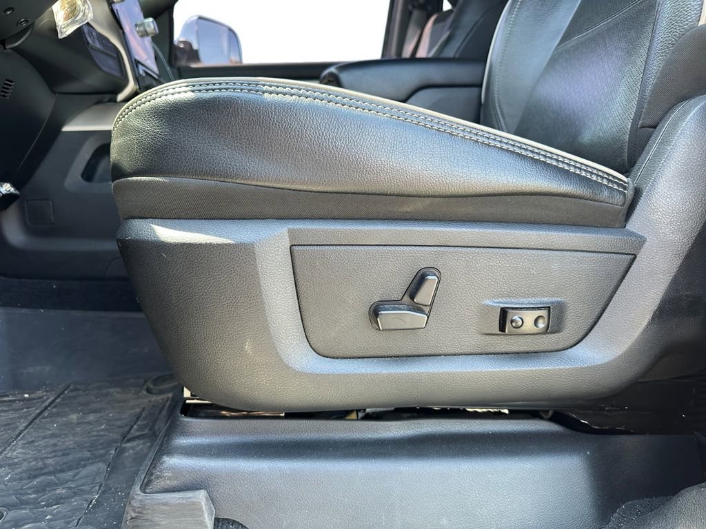 Used 2019 RAM 2500 Laramie AWD/4WD image 23