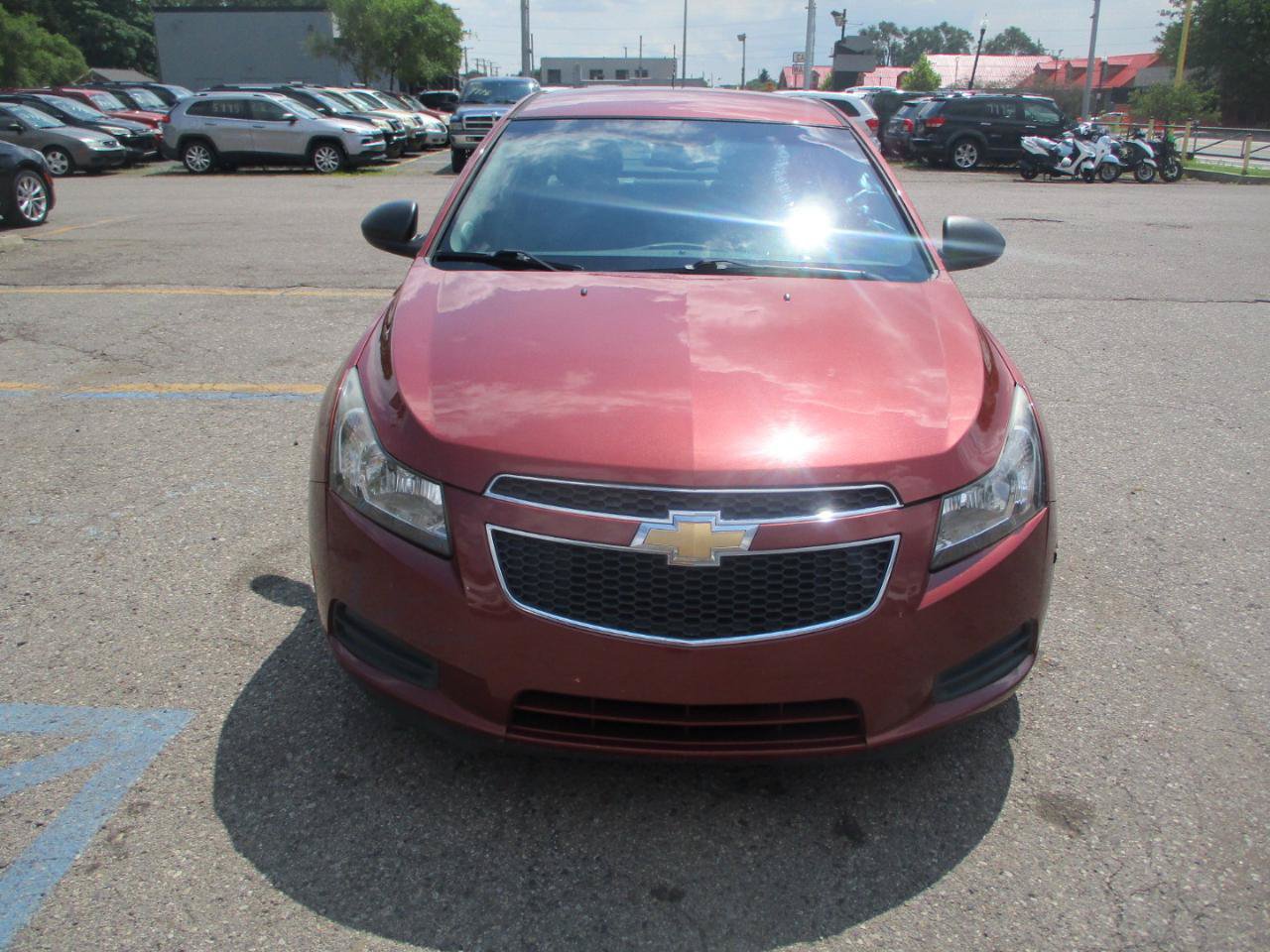 Used 2012 Chevrolet Cruze LS w/ Connectivity Package FWD image 3