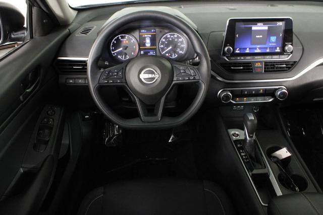 Certified 2025 Nissan Altima 2.5 S FWD image 7