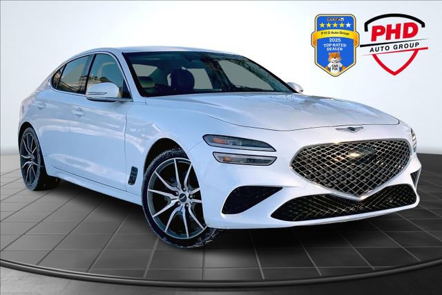 Used 2023 Genesis G70 2.0T image 1
