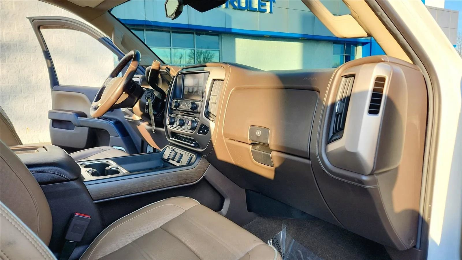 Used 2018 GMC Sierra 3500 Denali w/ Duramax Plus Package image 24