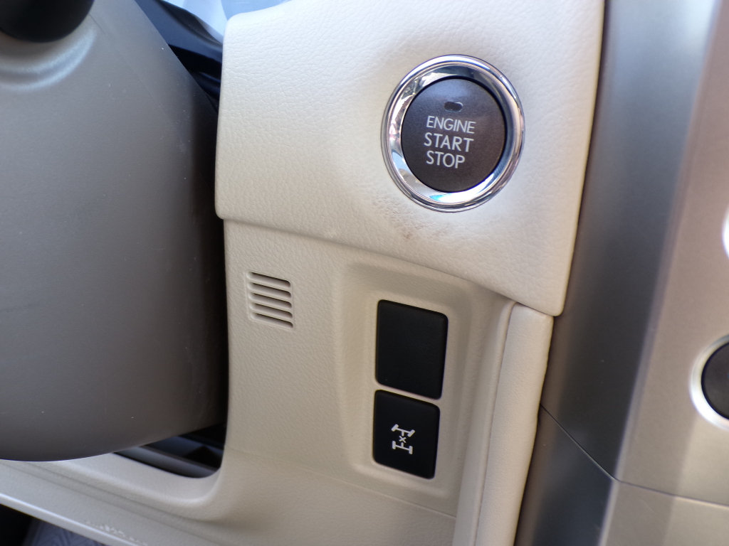 Used 2016 Lexus GX 460 AWD/4WD image 32