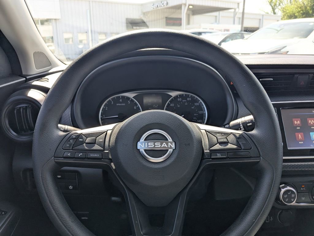Used 2025 Nissan Kicks Play S image 19