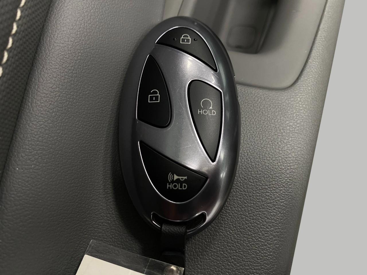 Certified 2025 Hyundai Elantra SEL image 33