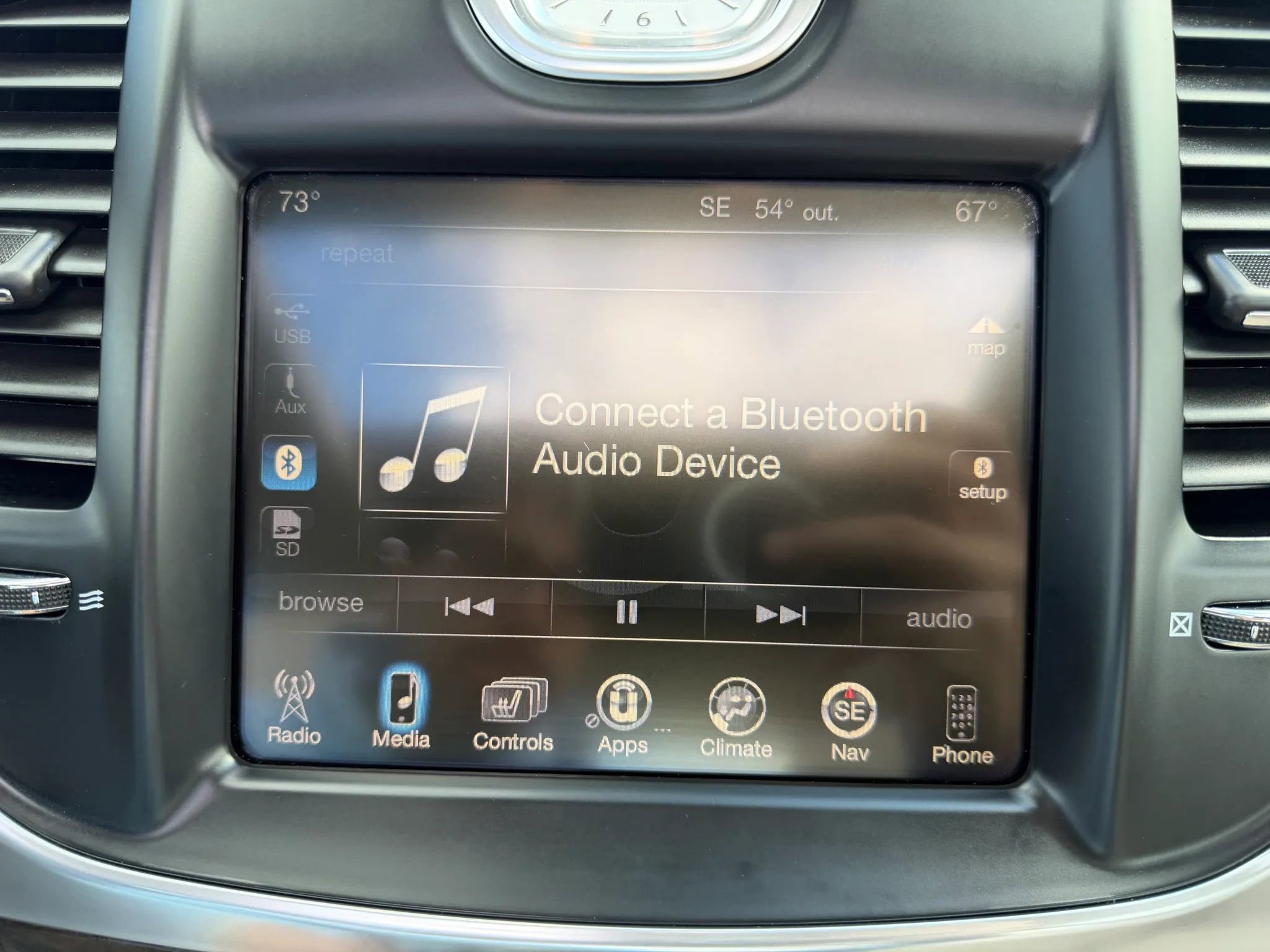 Used 2015 Chrysler 300 C w/ Light Group AWD/4WD image 17