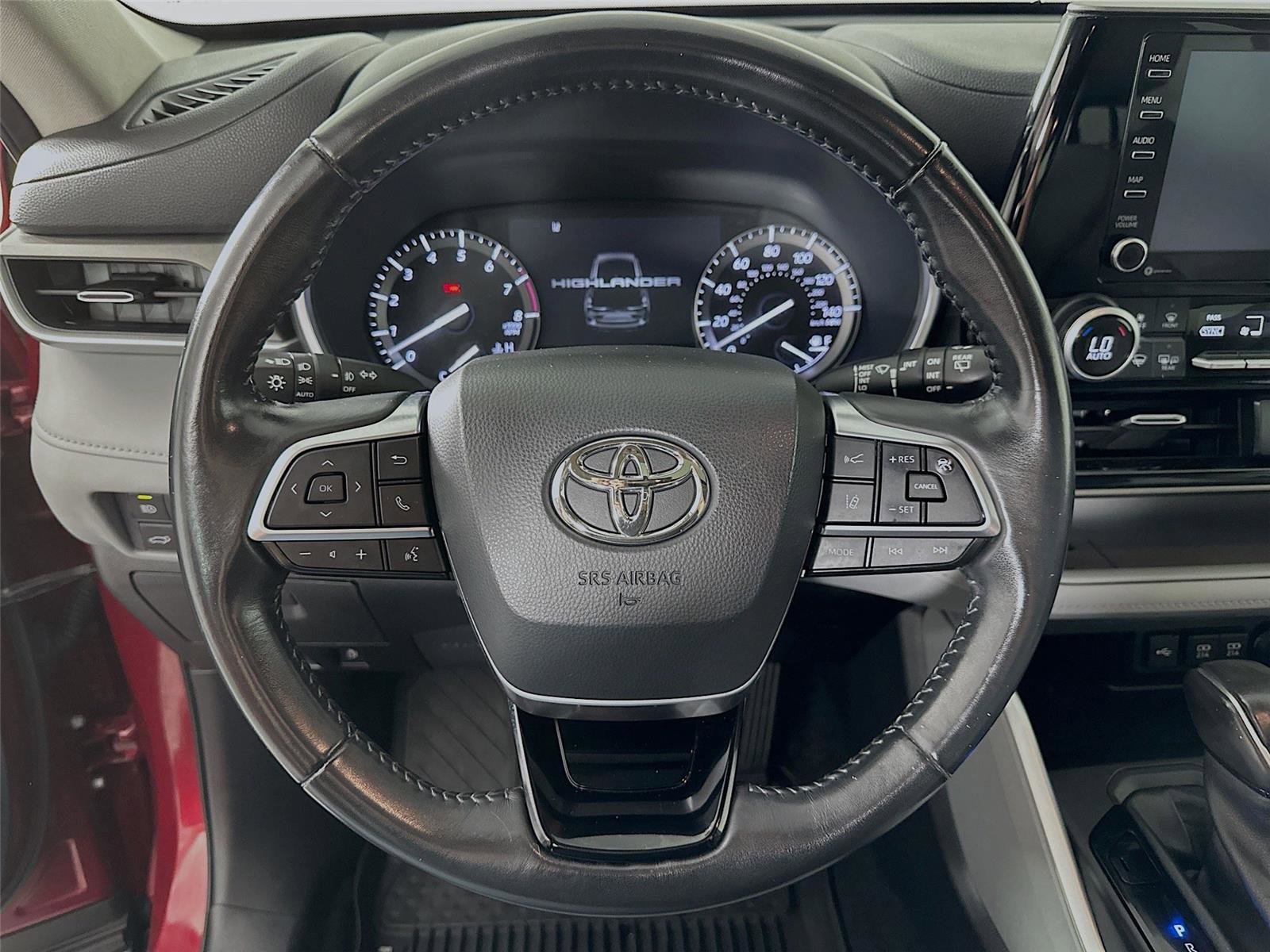 Certified 2021 Toyota Highlander XLE AWD/4WD image 19