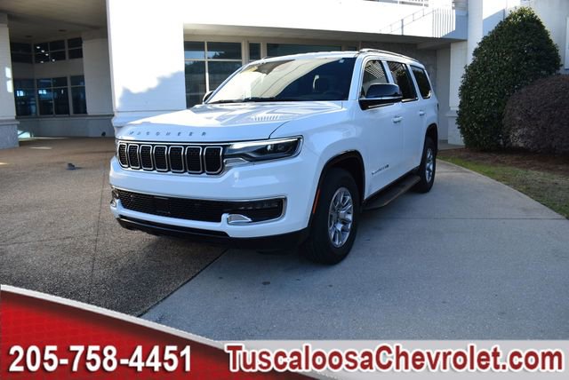 Used 2024 Jeep Wagoneer 4WD image 5