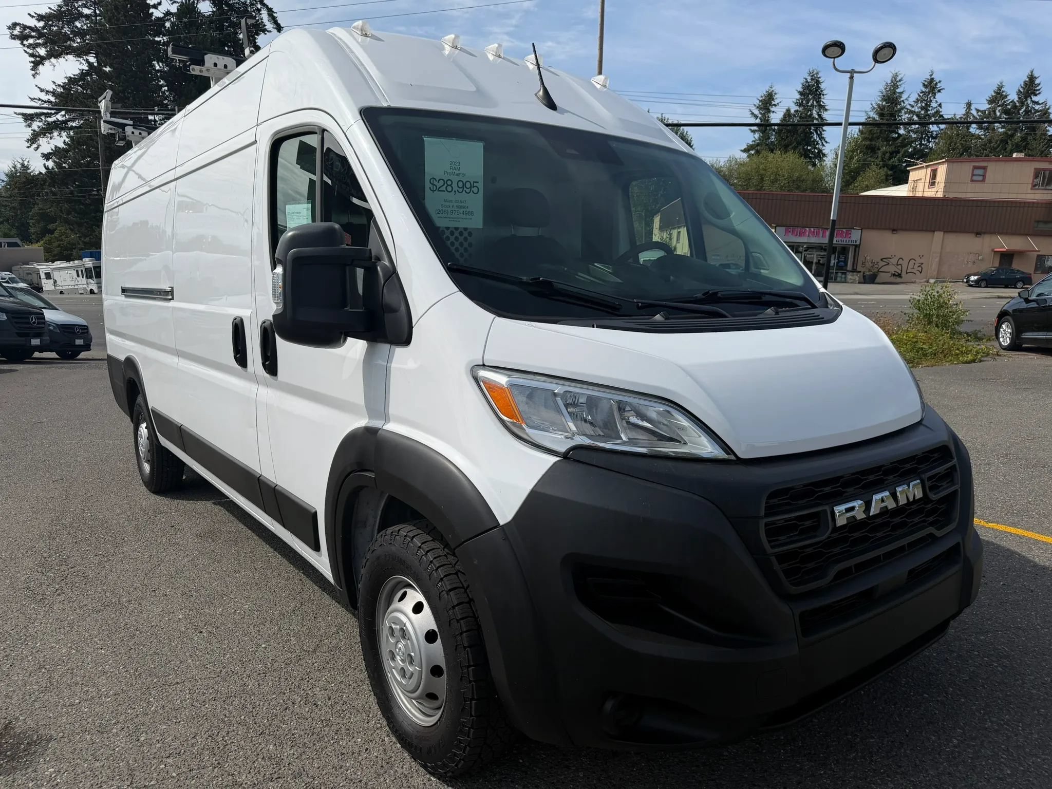 Used 2023 RAM ProMaster 3500 FWD image 3