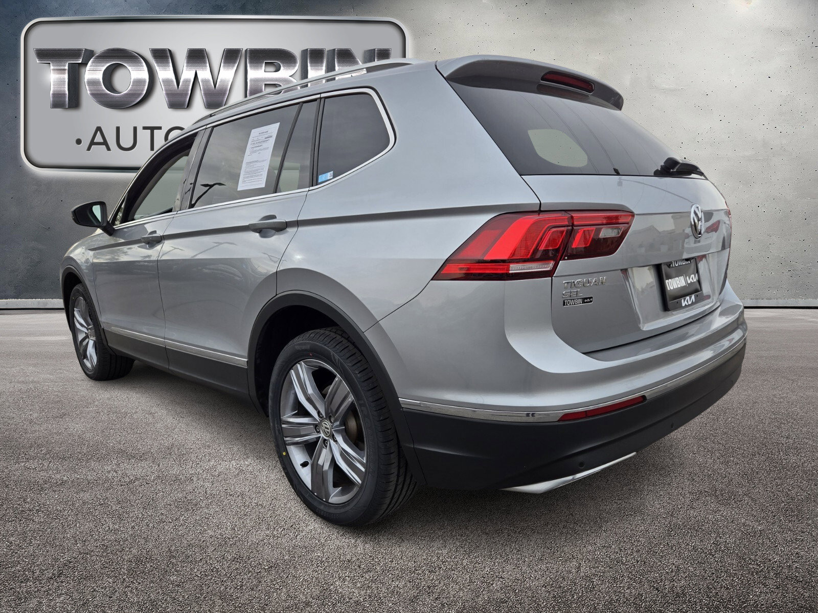Used 2020 Volkswagen Tiguan SEL image 7