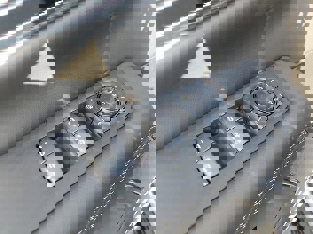 New 2026 GMC Yukon XL Elevation w/ Elevation Premium Package image 17