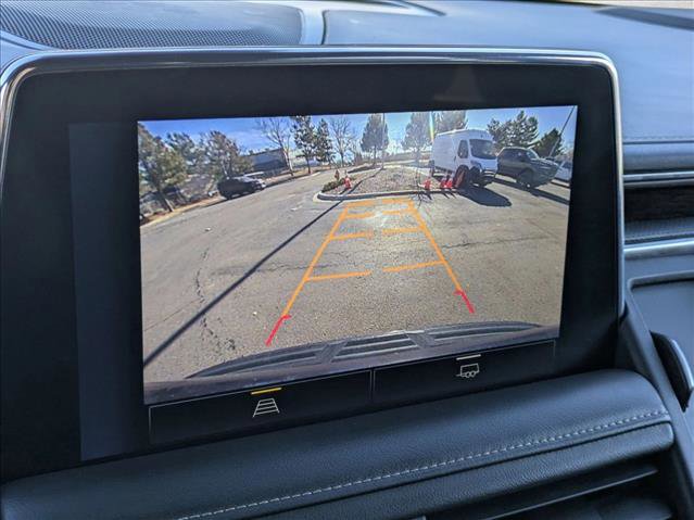 Used 2023 Chevrolet Suburban Premier image 14