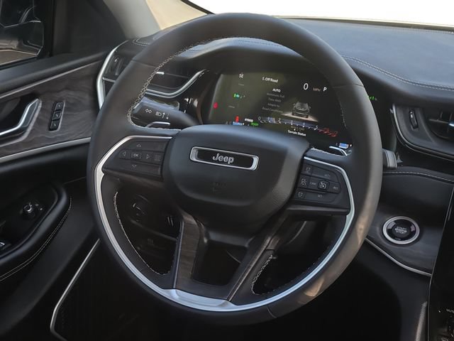 Used 2024 Jeep Grand Cherokee Limited 4xe AWD/4WD image 10