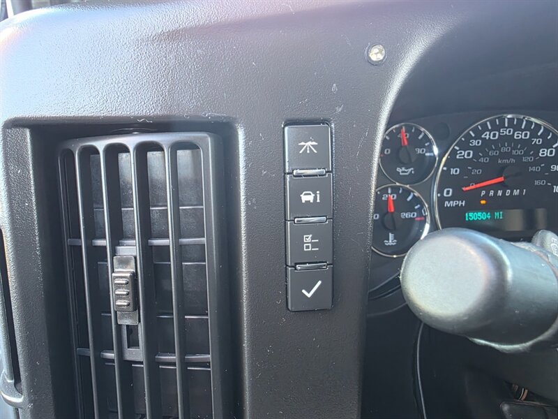 Used 2014 Chevrolet Express 2500 image 41