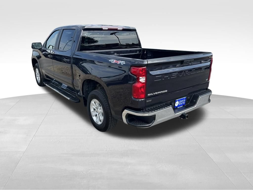 Used 2023 Chevrolet Silverado 1500 LT AWD/4WD image 4
