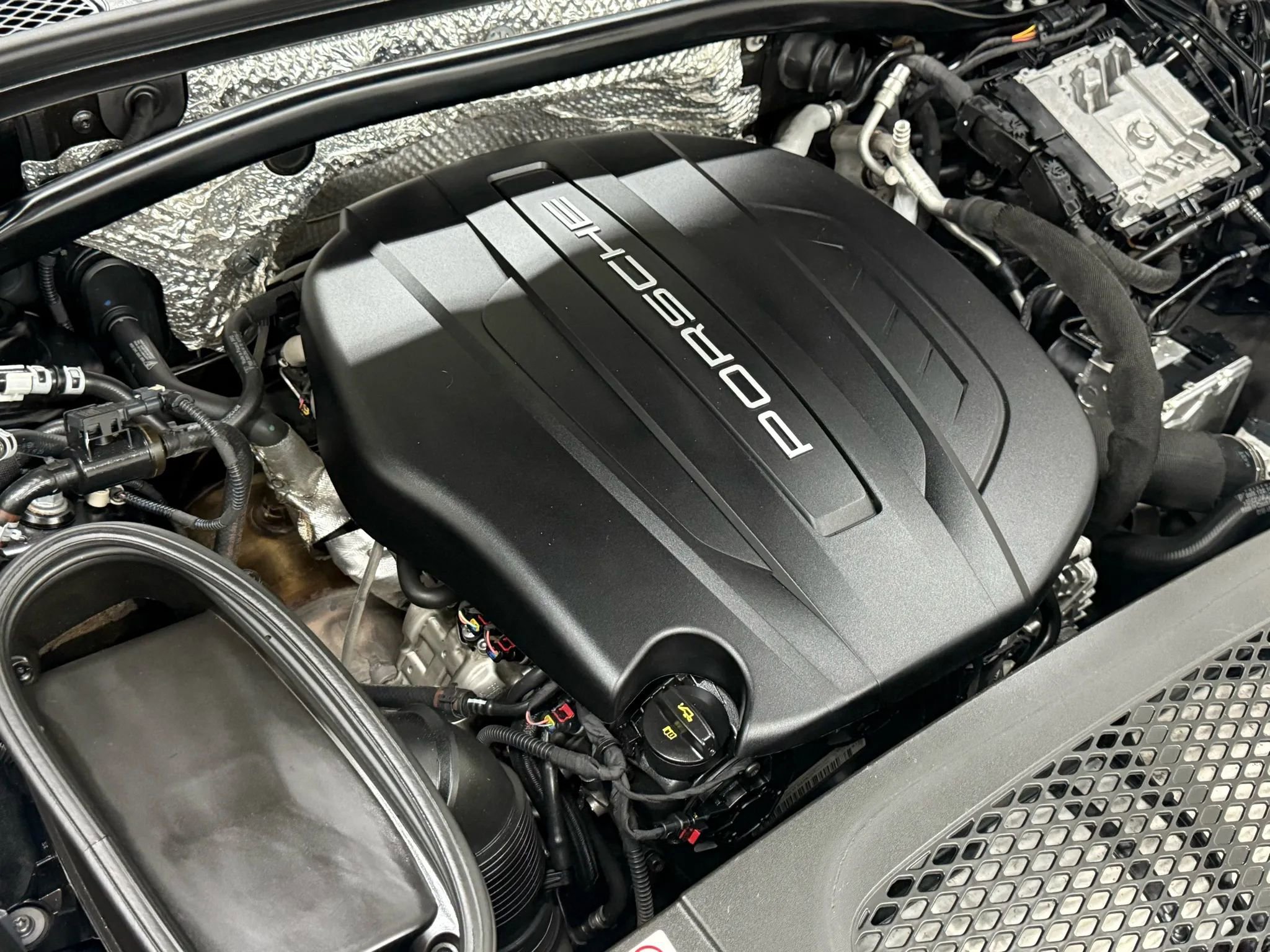 Used 2019 Porsche Macan Sport Edition image 51