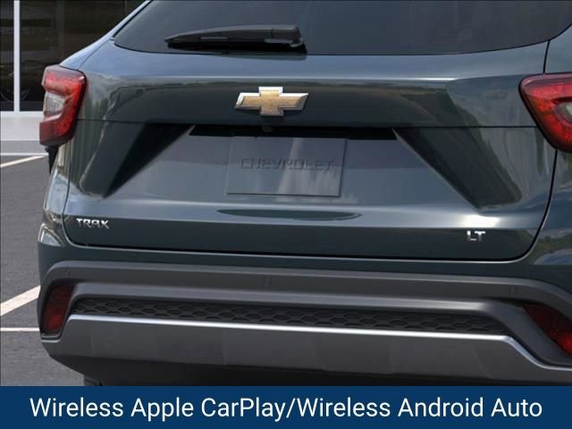 New 2026 Chevrolet Trax LT w/ Driver Confidence Package image 16