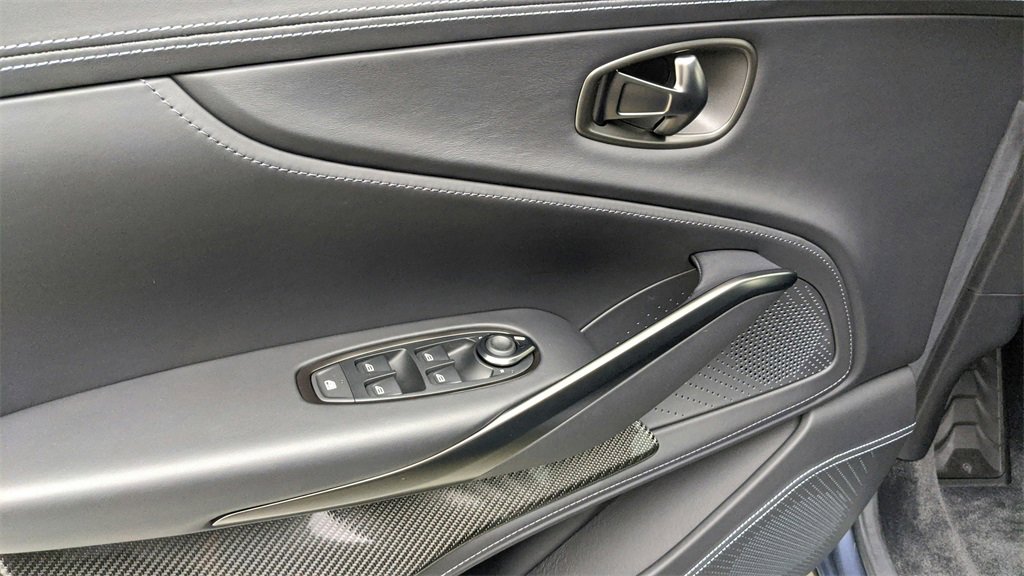 Used 2024 Aston Martin DBX 707 image 35