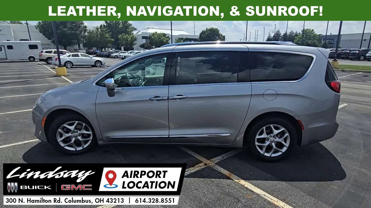 Used 2020 Chrysler Pacifica Limited image 5