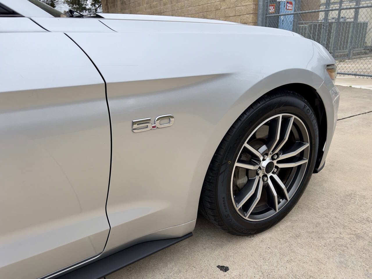 Used 2016 Ford Mustang GT image 20