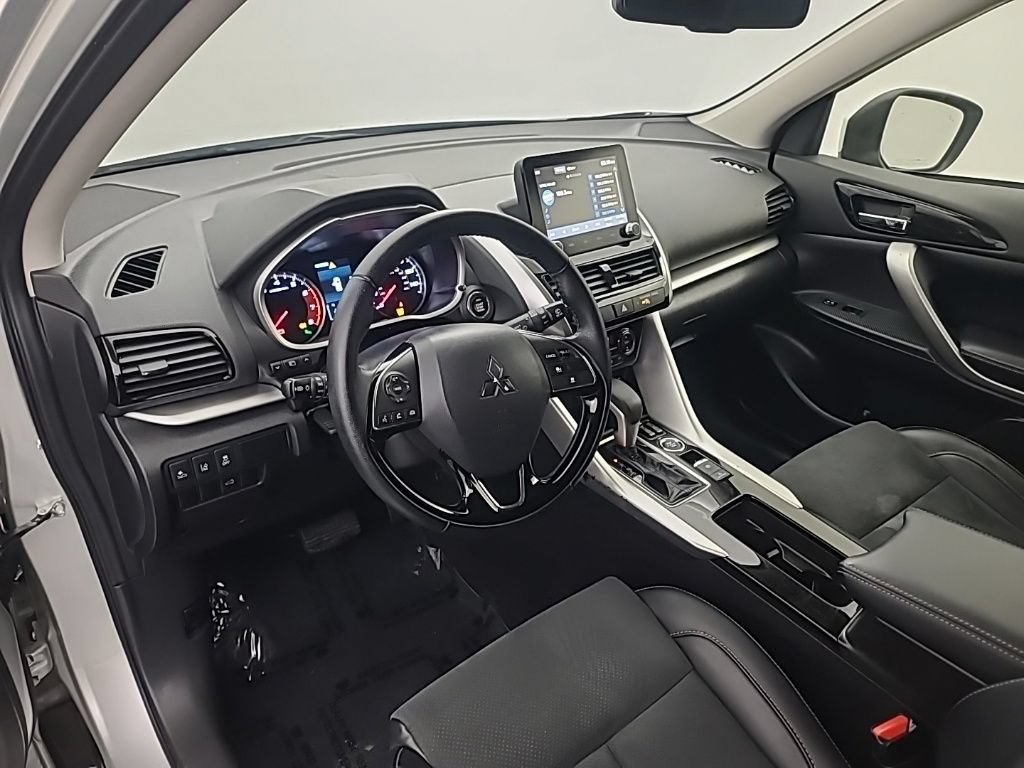Used 2025 Mitsubishi Eclipse Cross SE AWD/4WD image 23