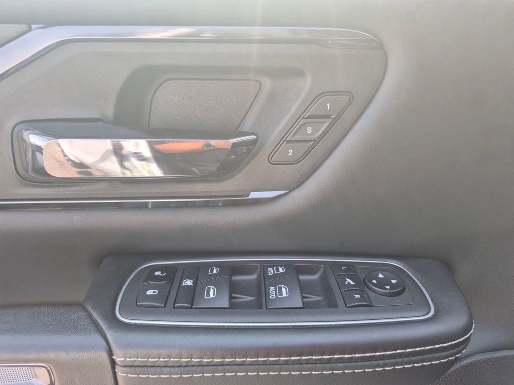 Used 2023 RAM 1500 Limited AWD/4WD image 25