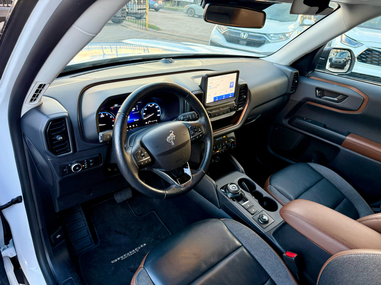 Used 2023 Ford Bronco Sport Outer Banks w/ Tech Package image 15