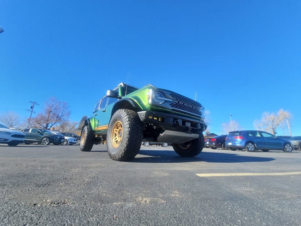 Used 2023 Ford Bronco Badlands image 28