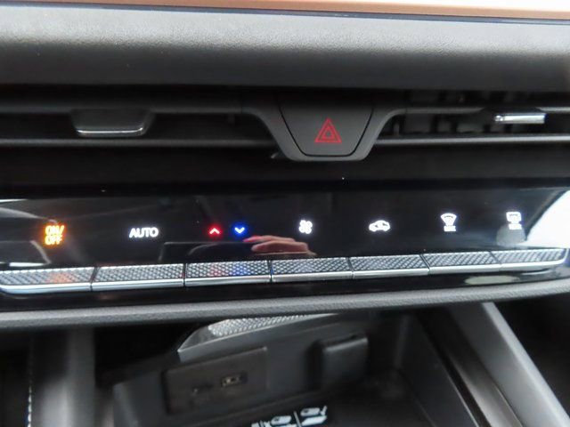 Used 2025 Buick Envision Sport Touring image 32