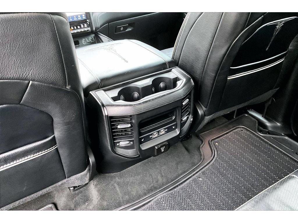 Used 2022 RAM 1500 Limited w/ Body-Colour Bumper Group AWD/4WD image 33