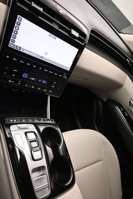 Used 2022 Hyundai Tucson Limited FWD image 17