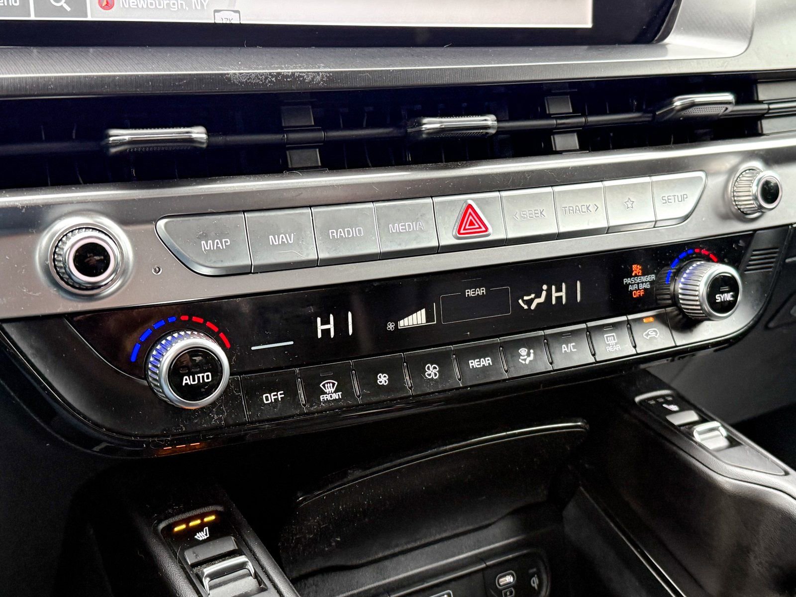 Certified 2024 Kia Telluride S w/ S Sunroof Package image 22