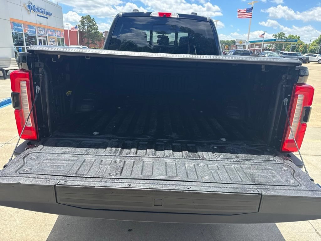 Used 2023 Ford F250 Lariat w/ Lariat Ultimate Package AWD/4WD image 30
