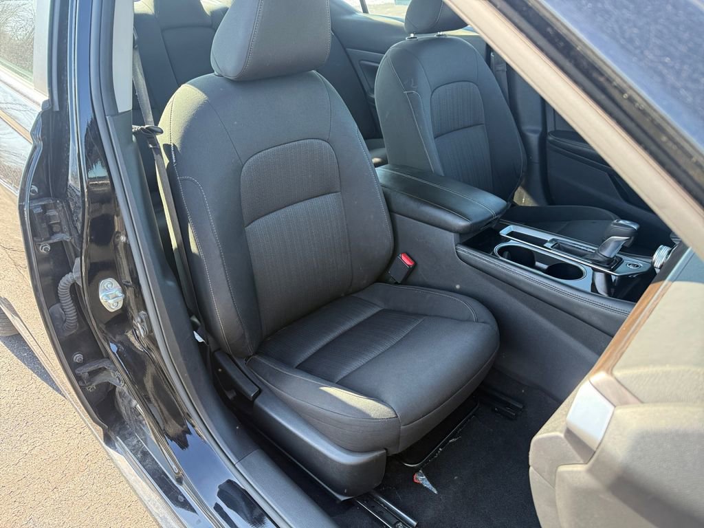 Used 2023 Nissan Altima 2.5 SV image 17