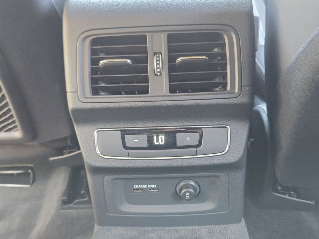 Certified 2023 Audi SQ5 Premium Plus w/ Premium Plus Package image 38