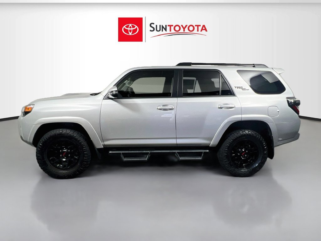 Used 2024 Toyota 4Runner TRD Off-Road Premium w/ Moonroof Package AWD/4WD image 6