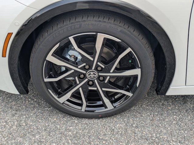 New 2026 Toyota Prius Plug-In Hybrid FWD image 10