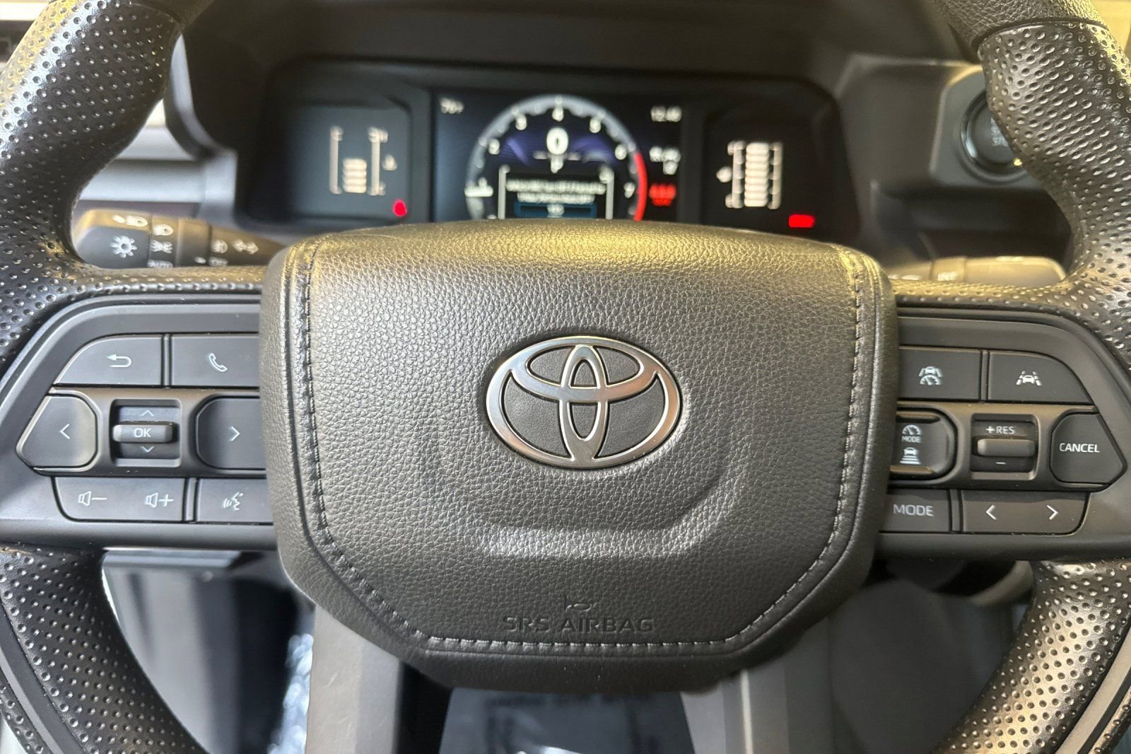 Certified 2025 Toyota Tacoma SR5 RWD image 29