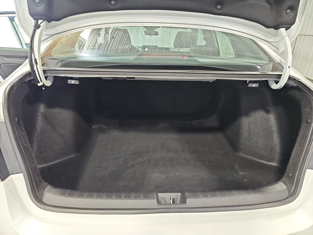 Used 2025 Honda Civic Sport image 12