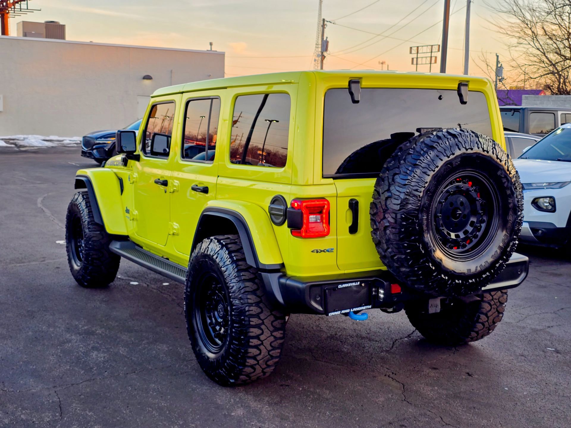 Used 2022 Jeep Wrangler Unlimited Rubicon 4xe w/ Safety Group image 18